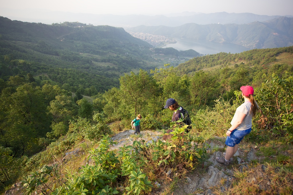 Hiking to Sarangkot 11