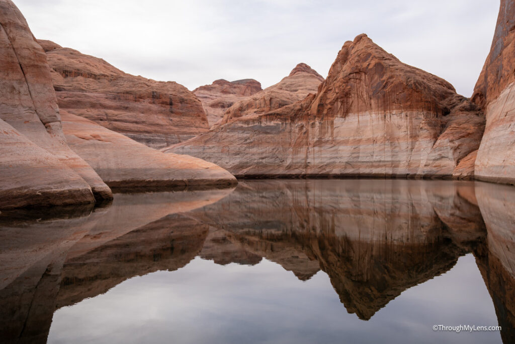 rainbow bridge monument boat tour